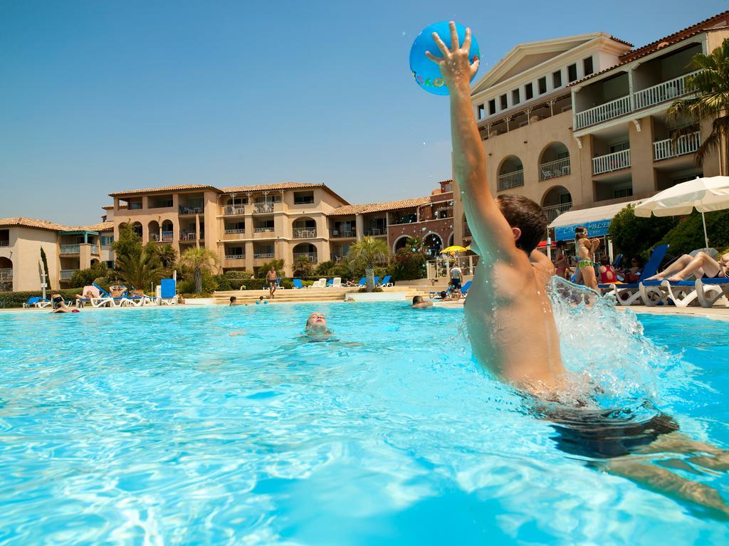 Les Rivages - Appartement Vue Mer Imprenable-Piscine Сикс-Фор-ле-Плаж Екстериор снимка