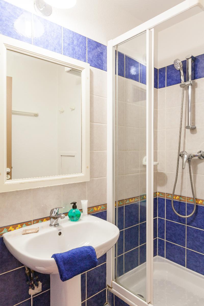 Les Rivages - Appartement Vue Mer Imprenable-Piscine Сикс-Фор-ле-Плаж Екстериор снимка