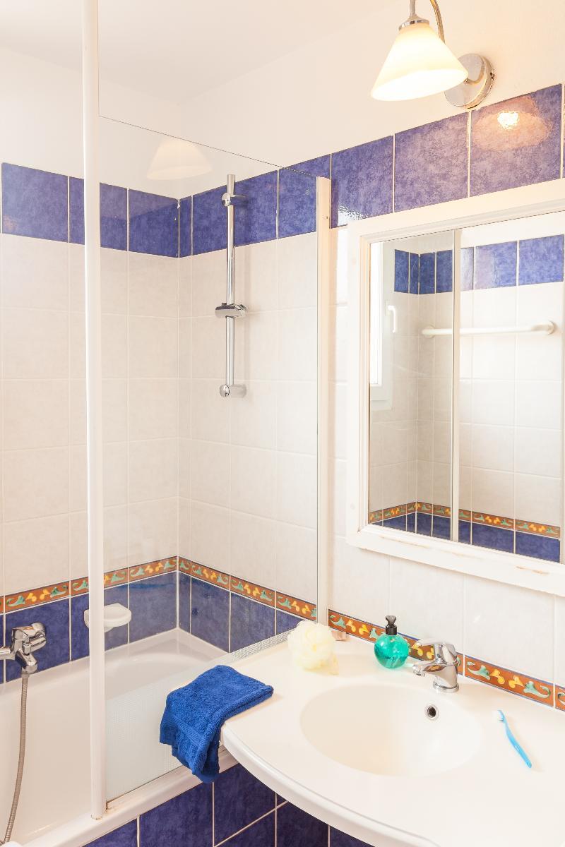 Les Rivages - Appartement Vue Mer Imprenable-Piscine Сикс-Фор-ле-Плаж Екстериор снимка