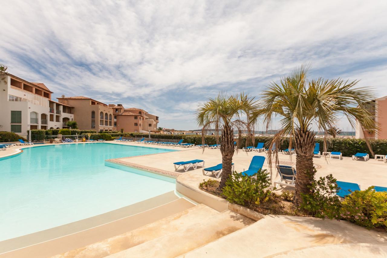 Les Rivages - Appartement Vue Mer Imprenable-Piscine Сикс-Фор-ле-Плаж Екстериор снимка