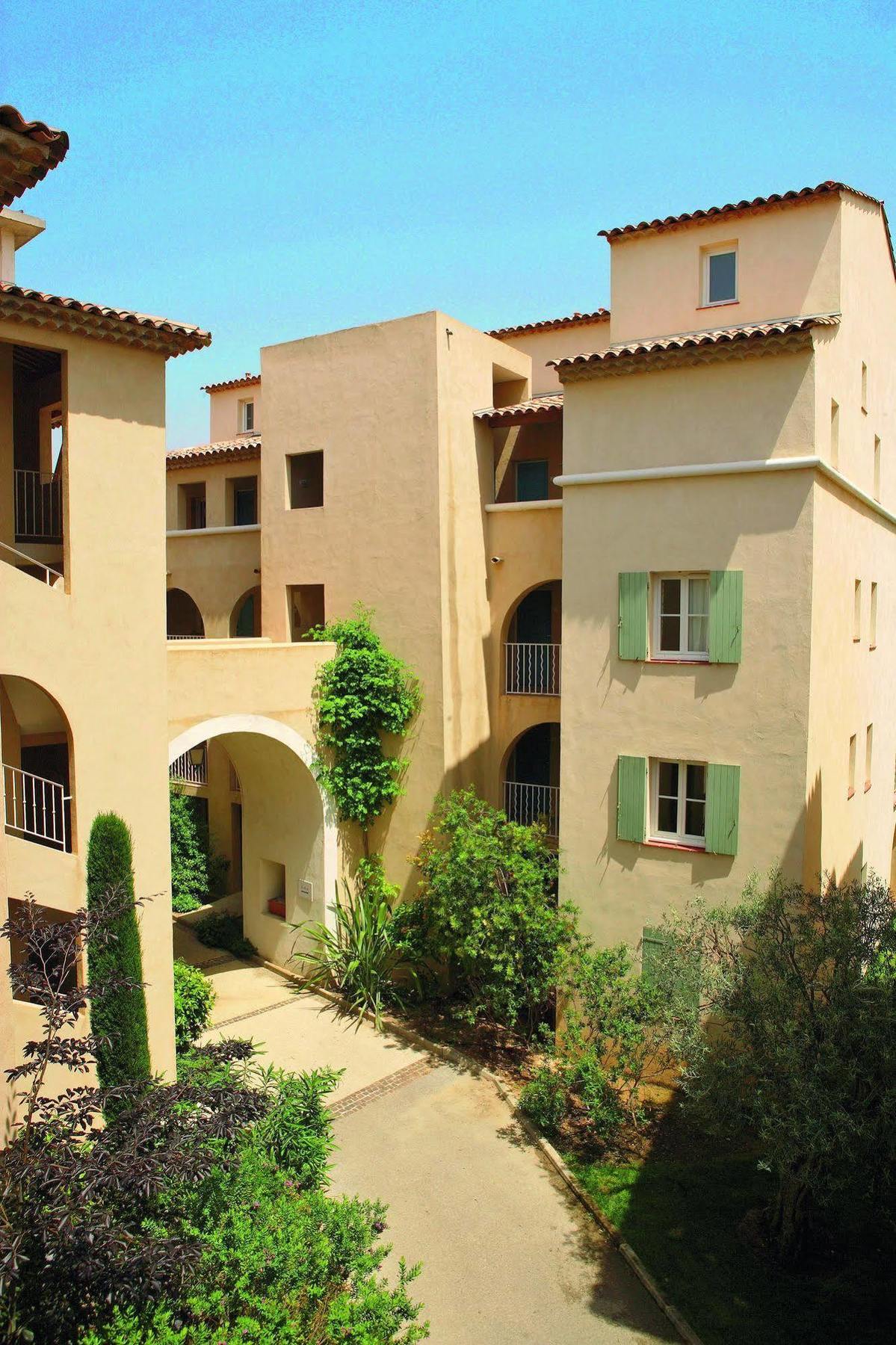 Les Rivages - Appartement Vue Mer Imprenable-Piscine Сикс-Фор-ле-Плаж Екстериор снимка
