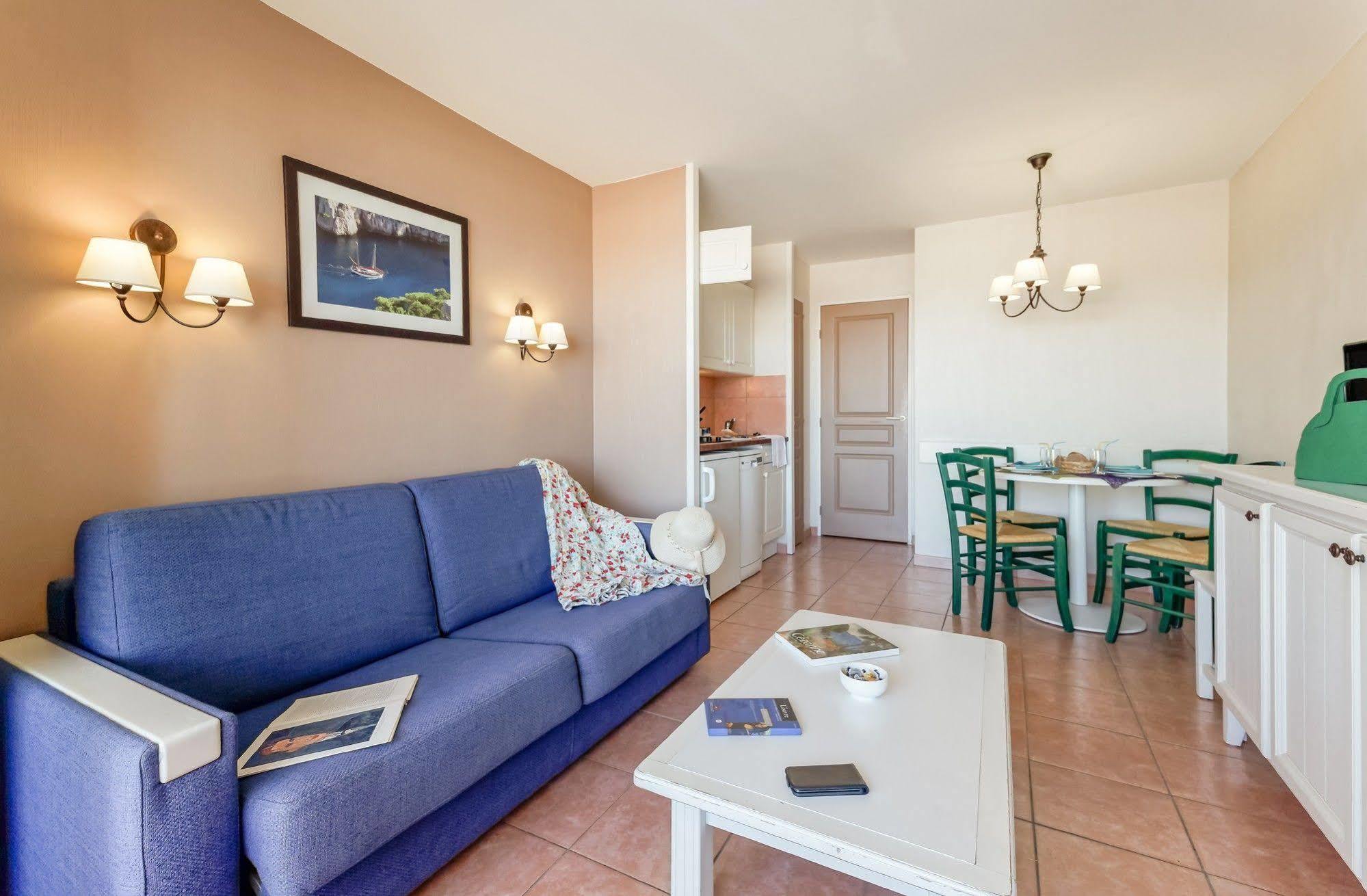 Les Rivages - Appartement Vue Mer Imprenable-Piscine Сикс-Фор-ле-Плаж Екстериор снимка