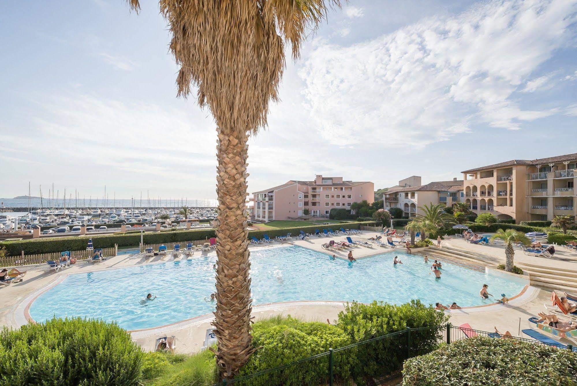 Les Rivages - Appartement Vue Mer Imprenable-Piscine Сикс-Фор-ле-Плаж Екстериор снимка