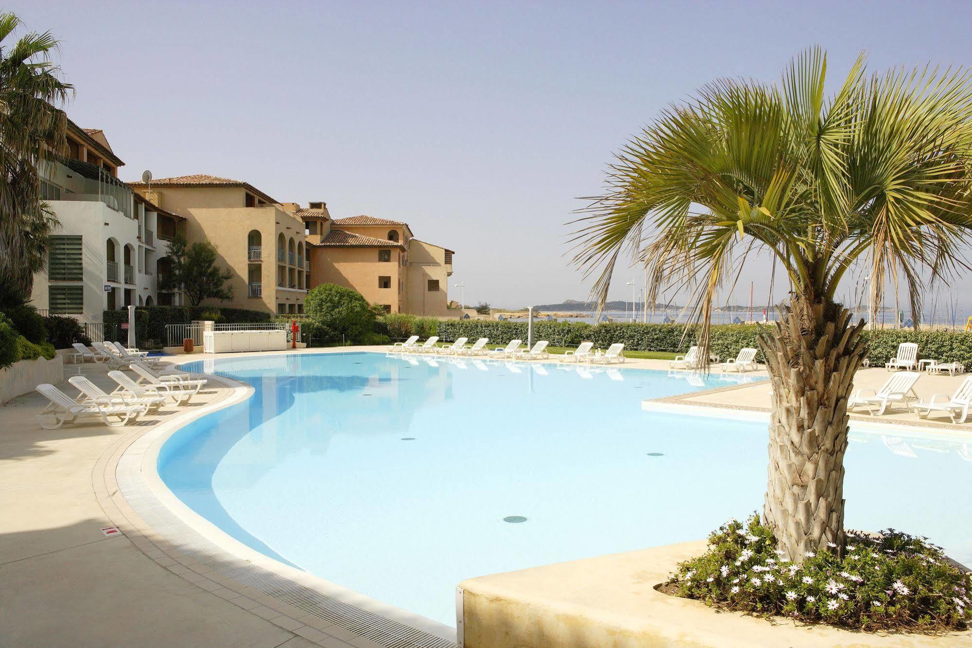 Les Rivages - Appartement Vue Mer Imprenable-Piscine Сикс-Фор-ле-Плаж Екстериор снимка